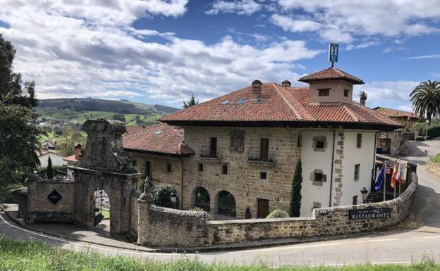 Palacio De Arce Exteriér fotografie